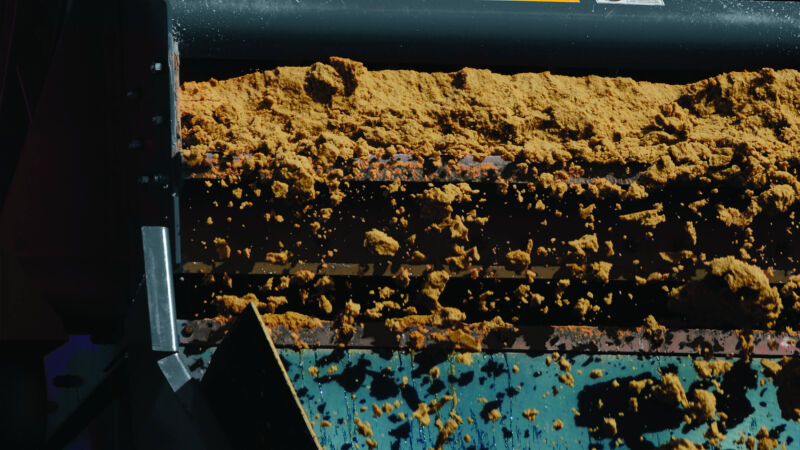 Closeup of an EIW Dewatering Screen